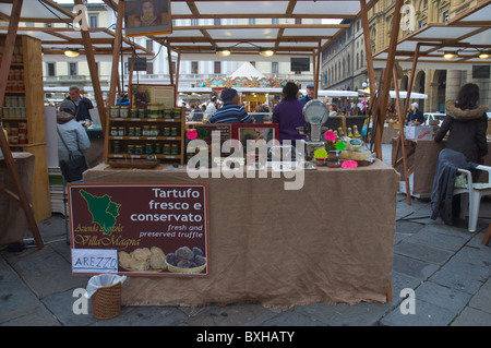 Blocage de la truffe à Piazza della Repubblica square centre de Florence (Firenze) Toscane Italie Europe centrale Banque D'Images