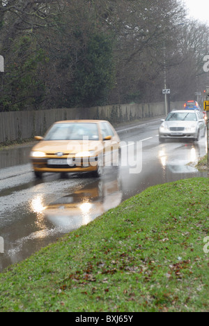 Conditions de conduite par temps humide UK Suffolk Banque D'Images