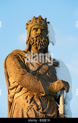 Statue de Robert the Bruce, roi d'Écosse, sur l'Esplanade du Château de Stirling, Scotland, UK. Banque D'Images