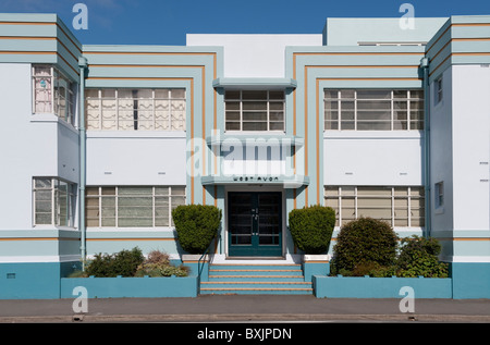 "West Avon', bloc appartement Art déco à l'angle de Hereford et les rues de Montréal à Christchurch, Nouvelle-Zélande. Construit 1930 Banque D'Images