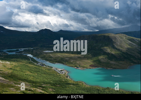 Vue vers le lac Gjende et Gjendesheim, le parc national de Jotunheimen, Norvège Banque D'Images