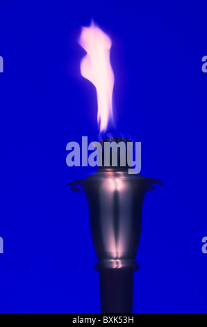 Cérémonie de la flamme de style olympique. Banque D'Images