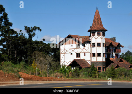 Bâtiment de style typiquement colonial, Nova Petropolis, Rio Grande do Sul, Brésil Banque D'Images