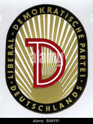 Politique, partis politiques, Parti libéral-démocrate d'Allemagne (LDPD), emblème, années 1970, , droits additionnels-Clearences-non disponible Banque D'Images