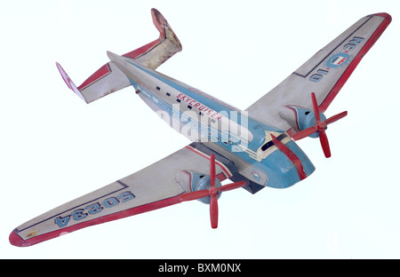 Jouets, jouet en tôle, avion Mar Stratoliner 700, États-Unis, vers 1955, années 1950, 50s, 20e siècle, historique, historique, avion de passagers, avion, avion à hélice, avion à hélice, Skycroiser, vol régulier, vols réguliers, avion, avion, avion, avion, avion, avion, avion, avion, avion, avion, avion, avion, avion, avion, avion, avion, avion, avion, avion, avion, avion, avion, avion, avion, avion, avion, avion, avion, avion, avion, avion, avion, avion Banque D'Images