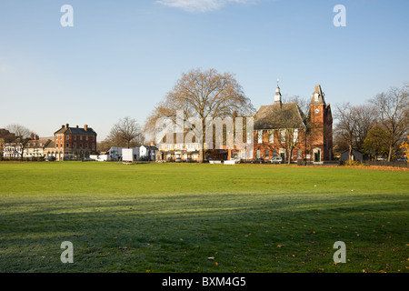 La Sacristie située en face du Green Cricket Mitcham, Région de Merton, South London, England, UK Banque D'Images