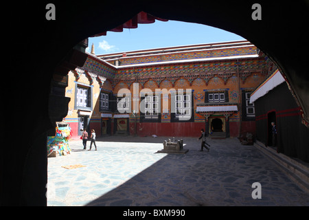 Le monastère de Sakya, un monastère bouddhiste sur 127km à l'ouest de Shigatse au Tibet. Banque D'Images