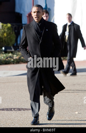 Le président Barack Obama traverse Pennsylvania Avenue. Banque D'Images