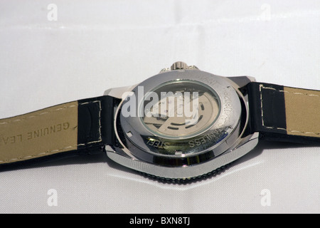 Mouvement automatique bracelet cuir watch retour Banque D'Images