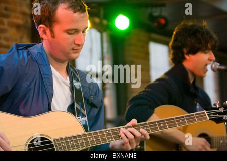 New York Indie Rock Vampire Weekend en concert Banque D'Images