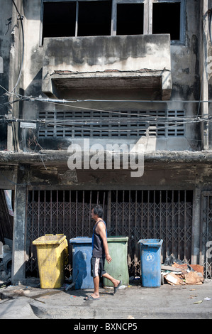 Thaïlande, Bangkok, pauvre et laid domaine de Khlong Toei. Banque D'Images