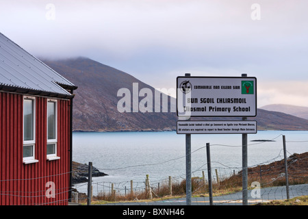 Le Cliasmol très éloignées de l'école primaire sur l'île de Harris, en Écosse. Banque D'Images