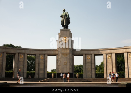 Le mémorial soviétique, Berlin, Allemagne Banque D'Images