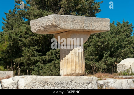 Une partie des ruines du temple d'Asclépios, à f l'Asclépiéion site archéologique sur l'île de Kos Banque D'Images