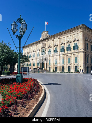 L'Auberge de Castille et Leon bâtiment dans La Valette la résidence officielle du Premier Ministre de Malte Banque D'Images