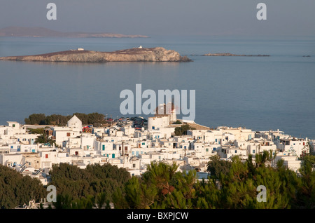 La vieille ville de Mykonos et les célèbres moulins à vent , Cyclades Banque D'Images