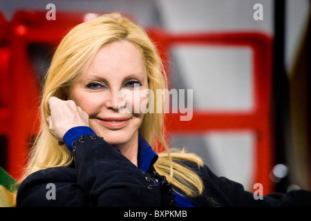 Nicoletta Strambelli Patty Pravo, alias 'Émission' Kalispera, Canale 5, Milan, Italie, 2010 Banque D'Images