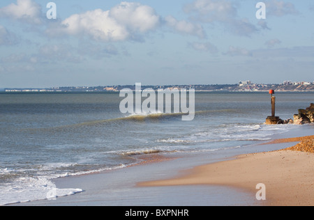 Vue éloignée de la plage de Bournemouth, Dorset à Southbourne Banque D'Images