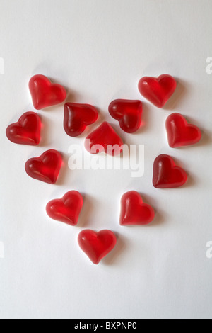 Coeur rouge Haribo Sweets for my Sweet bonbons formé en forme de cœur isolé sur fond blanc Banque D'Images