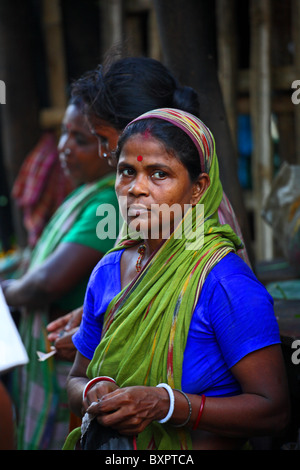 Marché féminin négociant à Calcutta, Inde Banque D'Images