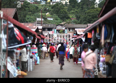 Le marché permanent dans la région de Kalaw, l'État de Shan, District de Taunggyi, Myanmar. (Birmanie) Banque D'Images