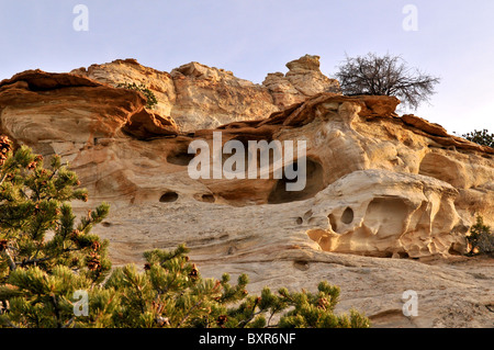 Formations de grès sculpté du vent à Ghost Rocks Vue Salon à San Rafael Swell, sur la I-70, l'Est de l'Utah Banque D'Images