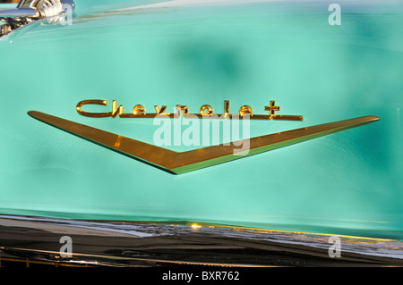 1957 Chevrolet Bel Air Logo sur tronc Banque D'Images
