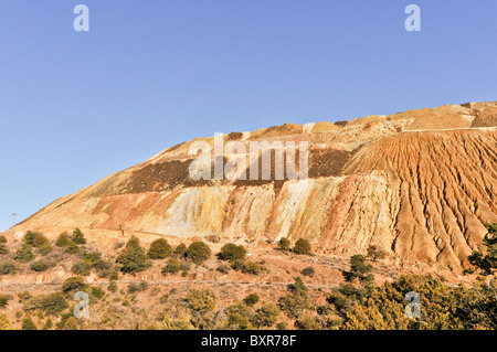 Les tas de résidus de Chino Mine de cuivre à ciel ouvert près de Silver City, Nouveau Mexique Banque D'Images