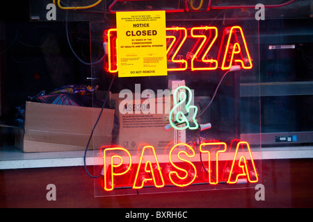 Ministère de la santé avis de fermeture restaurant, Manhattan, New York City Banque D'Images