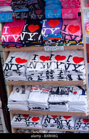 I LOVE NY T-Shirts dans Little Italy, New York City Banque D'Images