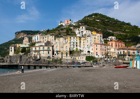 Cityscape, Minori, Golfe de Salerne, Côte Amalfitaine, Campanie, Italie Banque D'Images