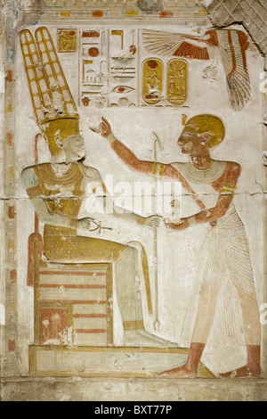 Travail de secours de sanctuaire dans le Temple de Seti I à Abydos, ancienne Abdju, vallée du Nil Egypte Banque D'Images