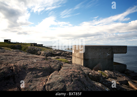 Vue sur l'Atlantique depuis Rubha nan Sasan, Loch Ewe : batterie de défense côtière d'urgence.Écosse, Royaume-Uni. Banque D'Images