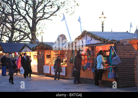 Londres, South Bank, Marché de Noël de Cologne Banque D'Images