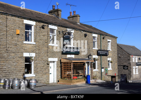 North Yorkshire, Ribblehead, Station Inn Banque D'Images