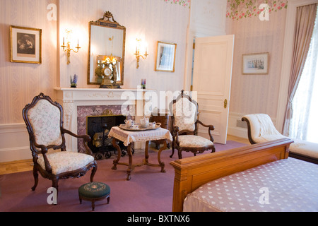 Whitehall construit 1902 par Henry Flagler Museum , Palm Beach , Floride , USA , Louis XV chambre d'amis ou chambre et table et chaises Banque D'Images