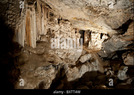 La Cango Caves dans les contreforts de la chaîne de montagnes près de Oudtshoorn, Western Cape, Afrique du Sud Banque D'Images