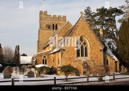 L'église St Mary Magdalene Rusper West Sussex UK en hiver Banque D'Images