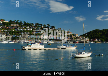 Yachts sur la rivière Dart, Dartmouth, Devon, England, UK Banque D'Images