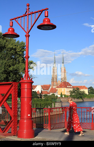 Lanterne Rouge sur le sable Bridge (la plupart Piaskowy). Wroclaw, la Basse Silésie, Pologne. Banque D'Images