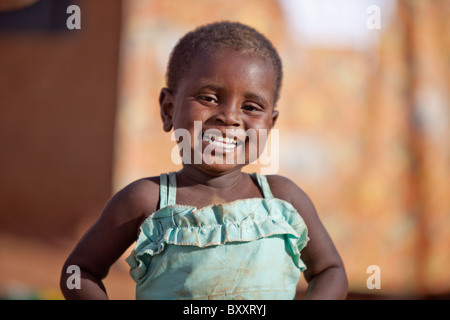 Fille peul à Djibo, le nord du Burkina Faso. Banque D'Images