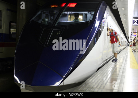 Le Japon, Tokyo : nouveau Skyliner (trains à grande vitesse 2010/07/17) Banque D'Images