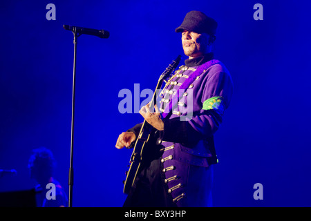 Pascal Obispo sur scène (2010) Banque D'Images