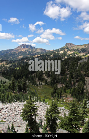 Mont Brokeoff Mountain de Diller et Lassen Volcanic National Park. Banque D'Images