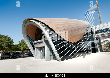 Une station de métro à Dubaï Banque D'Images