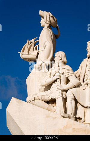 Henri le Navigateur donne du Monument des Découvertes (Padrao dos Descobrimentos) à Belém, Lisbonne, Portugal. Banque D'Images