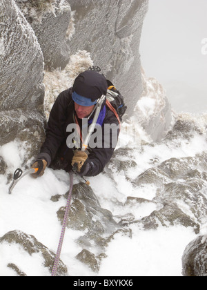 Randonnées d'hiver dans la région de Snowdonia, Banque D'Images