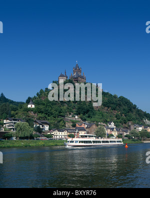Château et de Moselle, Cochem, Rheinland-pfalz, Allemagne Banque D'Images