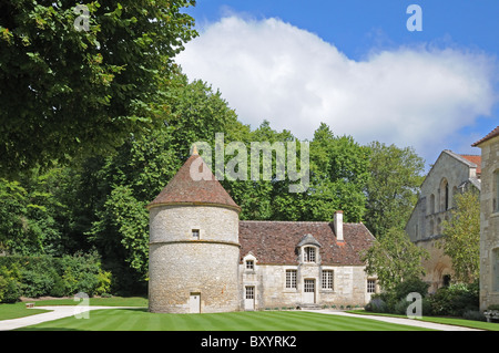 Le pigeonnier à l'Abbaye de Fontenay Bourgogne France PIGEONNIER ABBAYE DE FONTENAY BOURGOGNE FRANCE Banque D'Images