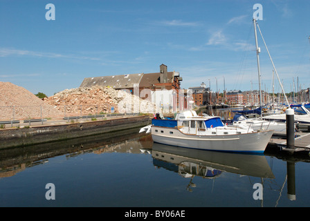 Démolition de nouvelles Marina Ipswich UK Banque D'Images